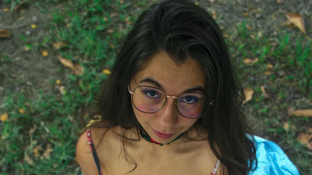 AnnieClay from LiveJasmin
