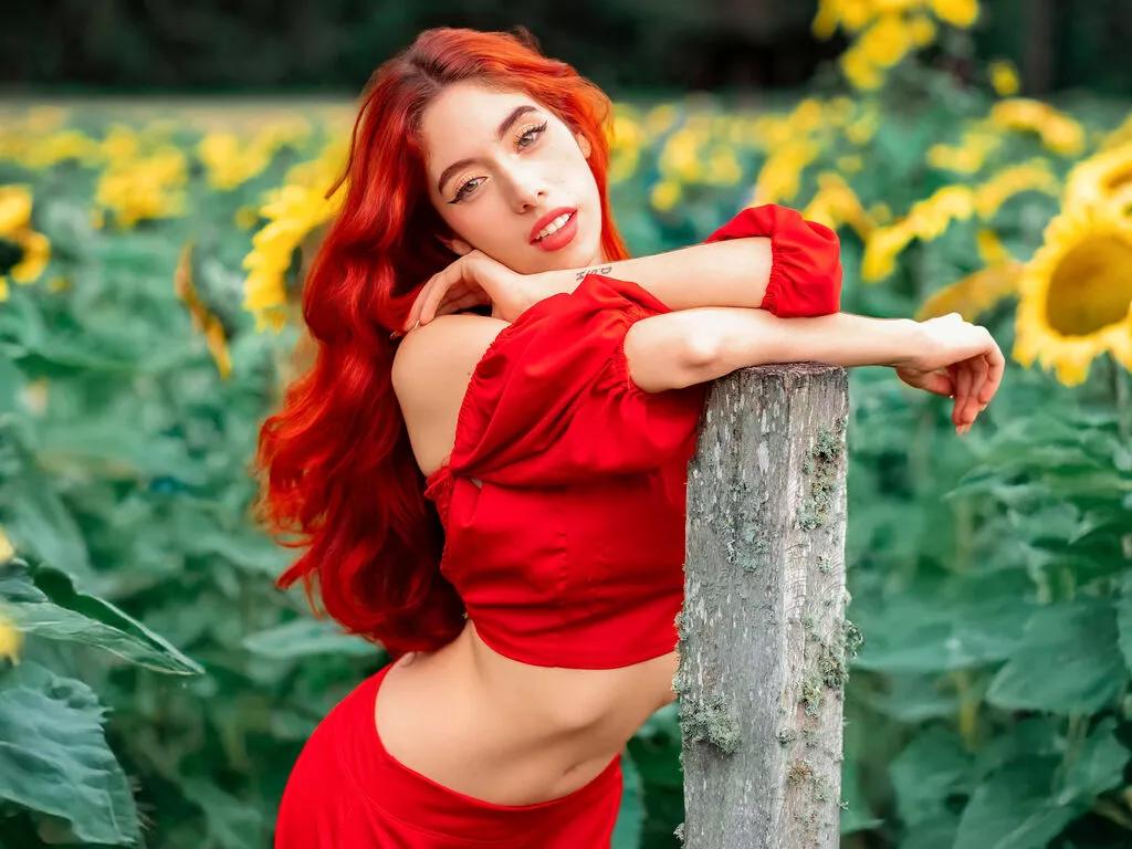AriiGomez from LiveJasmin