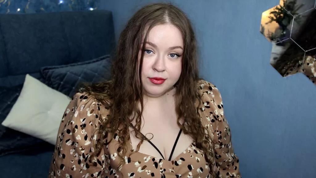 BettiBell from LiveJasmin