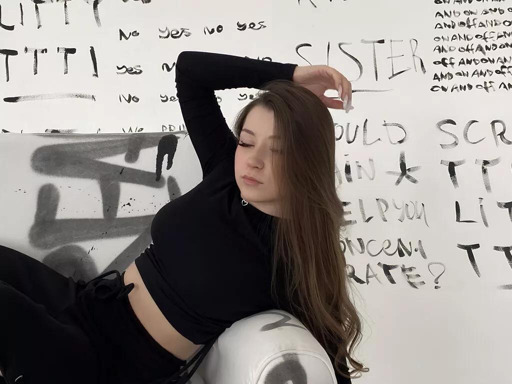 CharlotteVivi webcams show profile image 