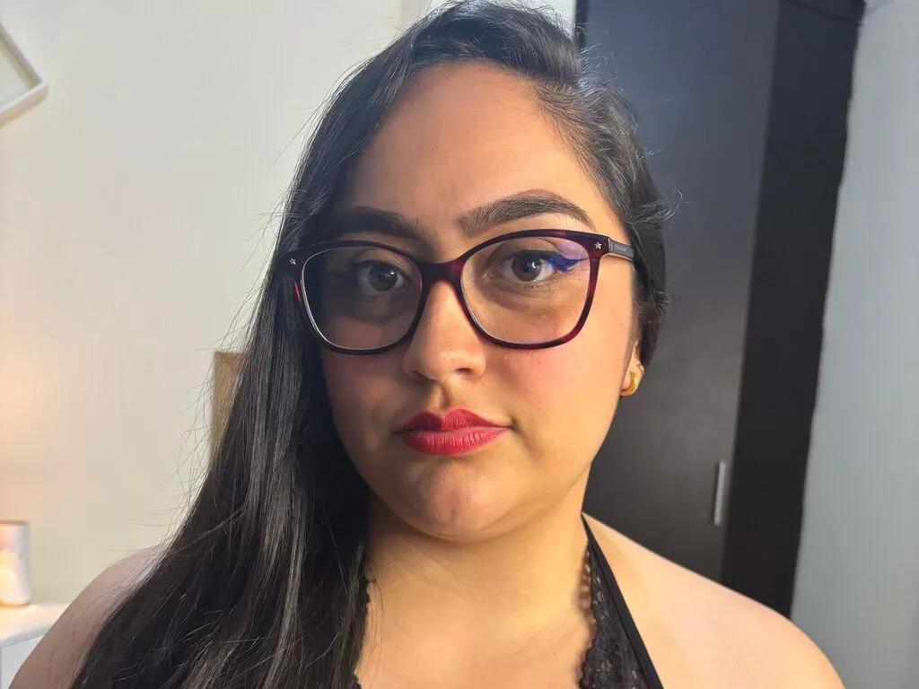 DanielaAmados webcams show profile image 