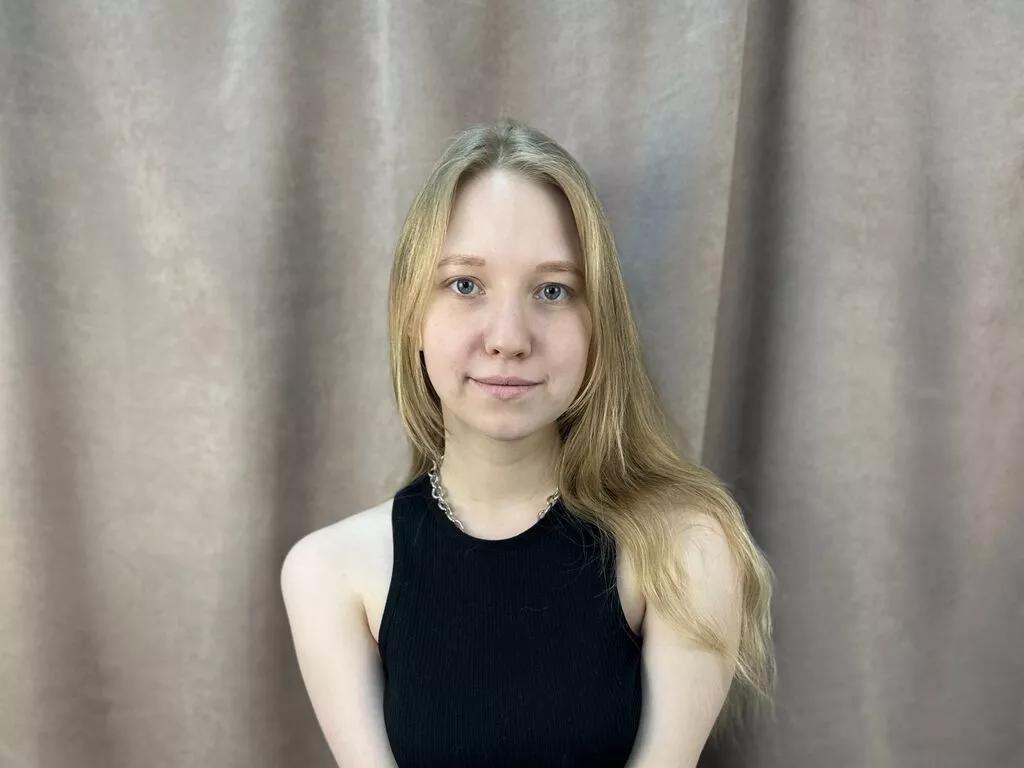 ErleneCoup webcams show profile image 