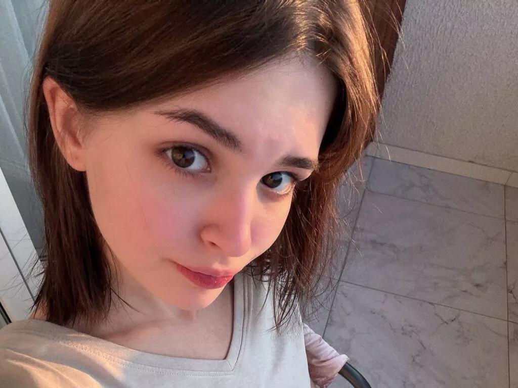 EvaZill webcams show profile image 