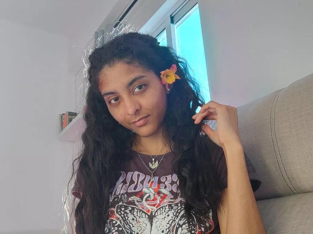 GenevieveBrown webcams show profile image 