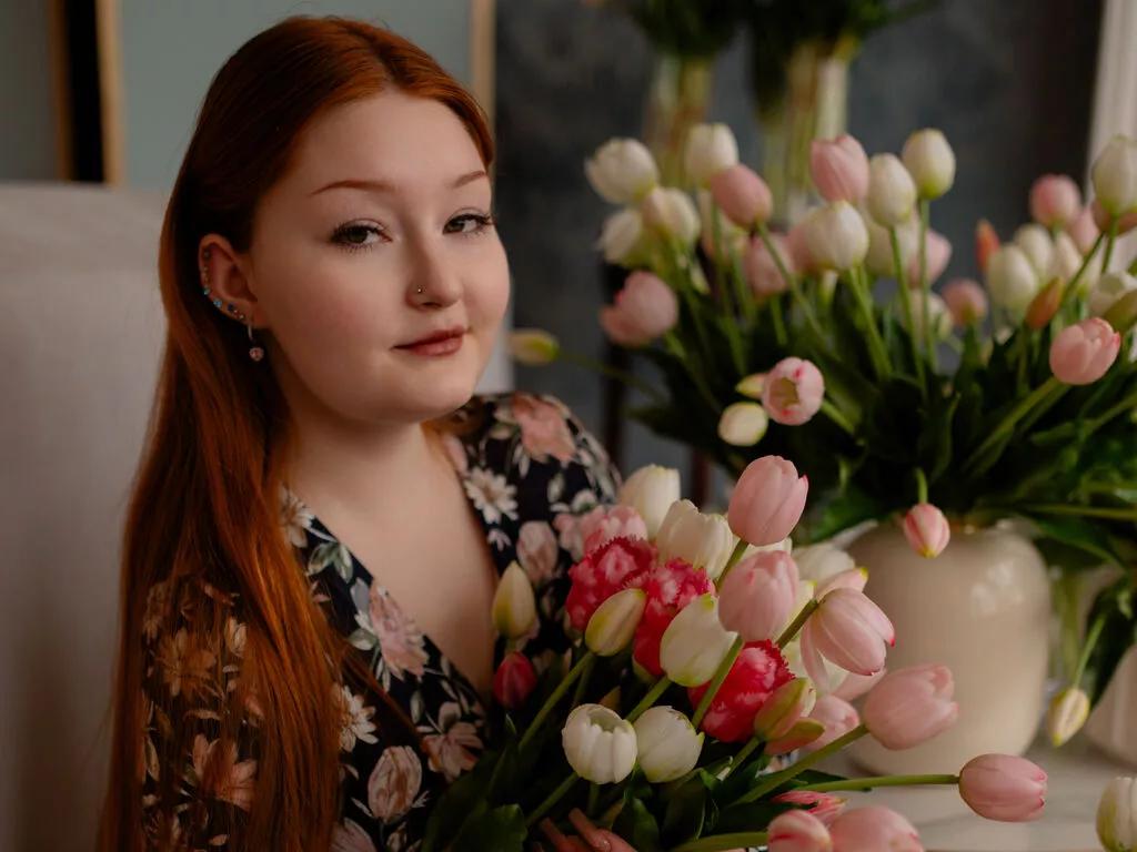 GinnyGingers from LiveJasmin