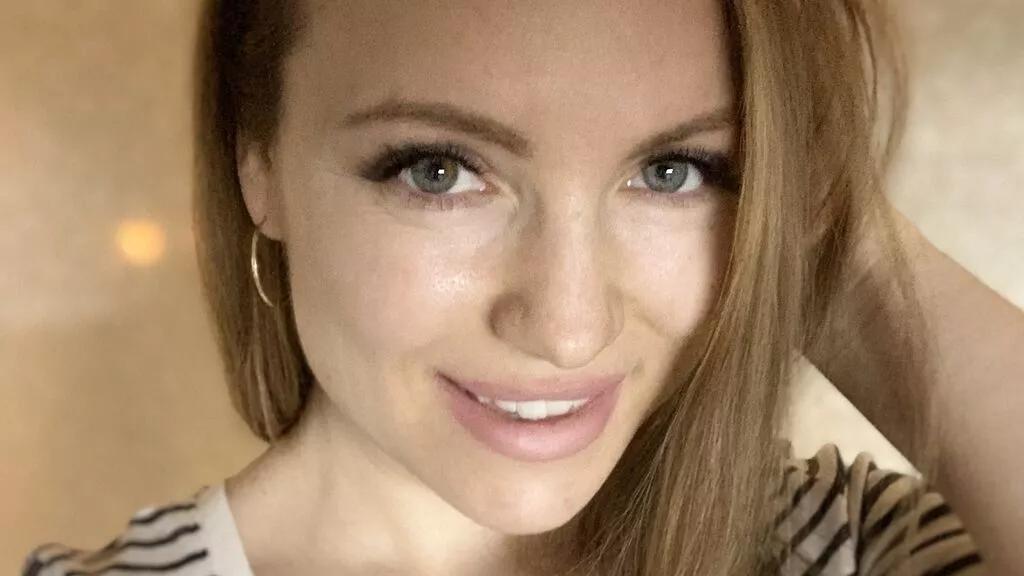 JannyJones from LiveJasmin
