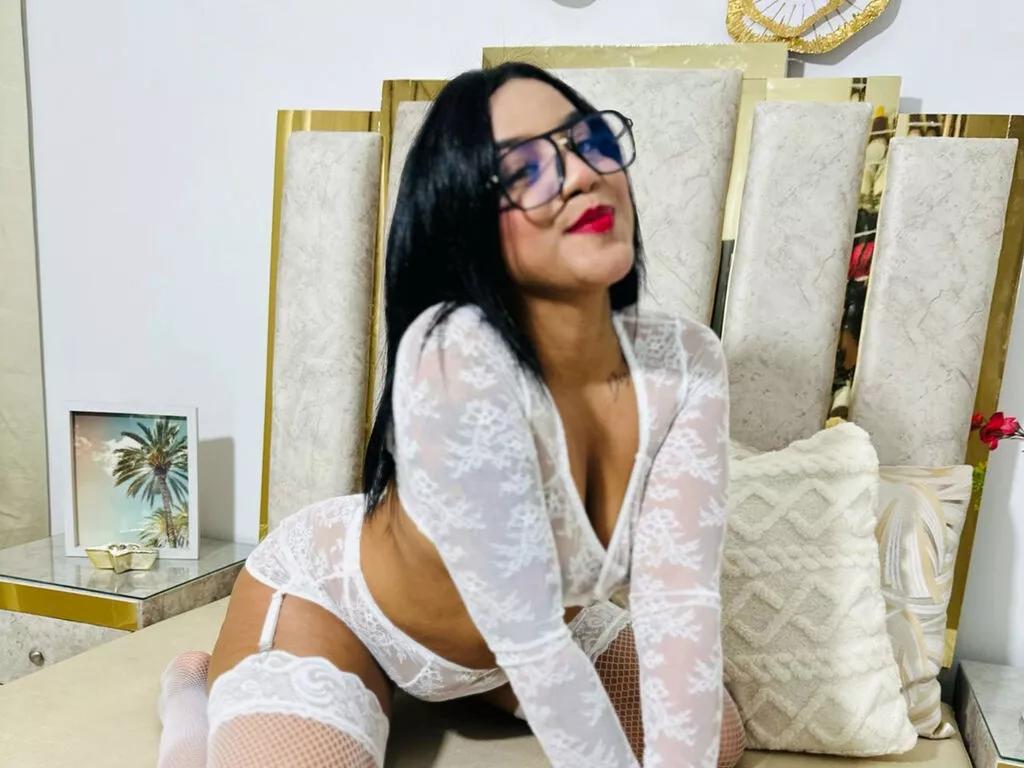 JasmineCortana webcams show profile image 