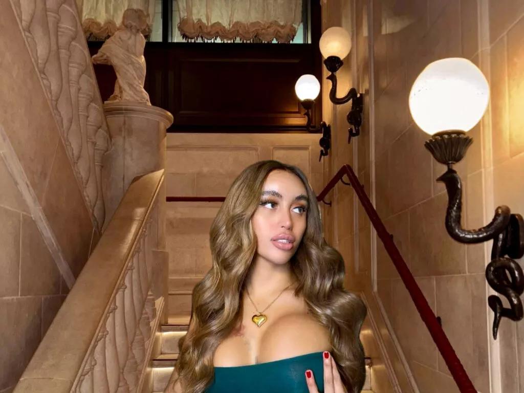 KatalunaSebastan from LiveJasmin