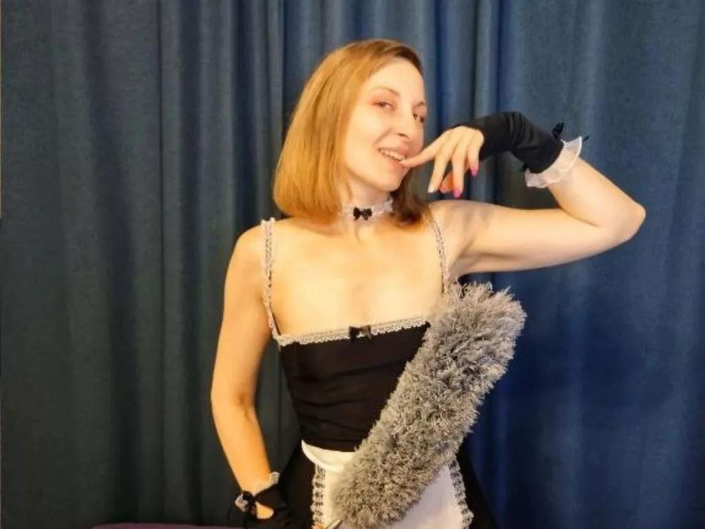 KatherineLaveau webcams show profile image 