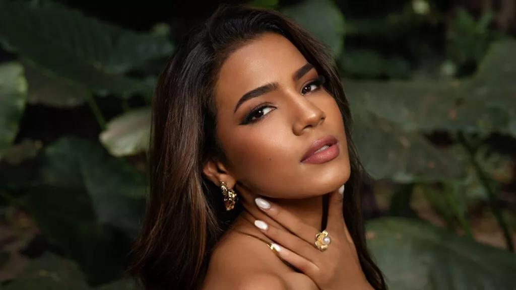 KendallMyer webcams show profile image 