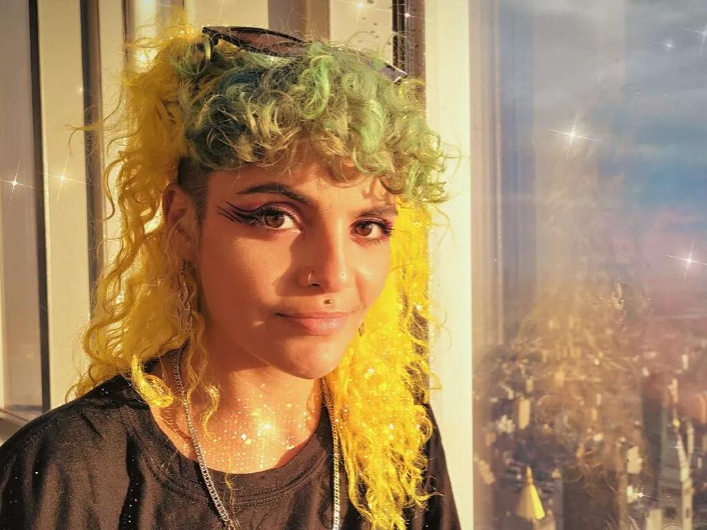 LilaBratz webcams show profile image 