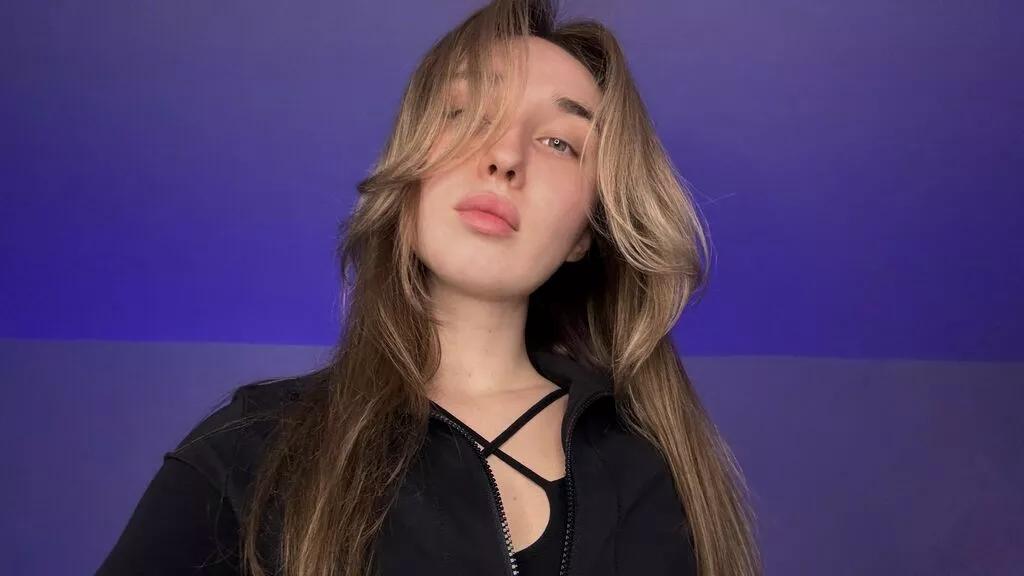 LinaYani webcams show profile image 