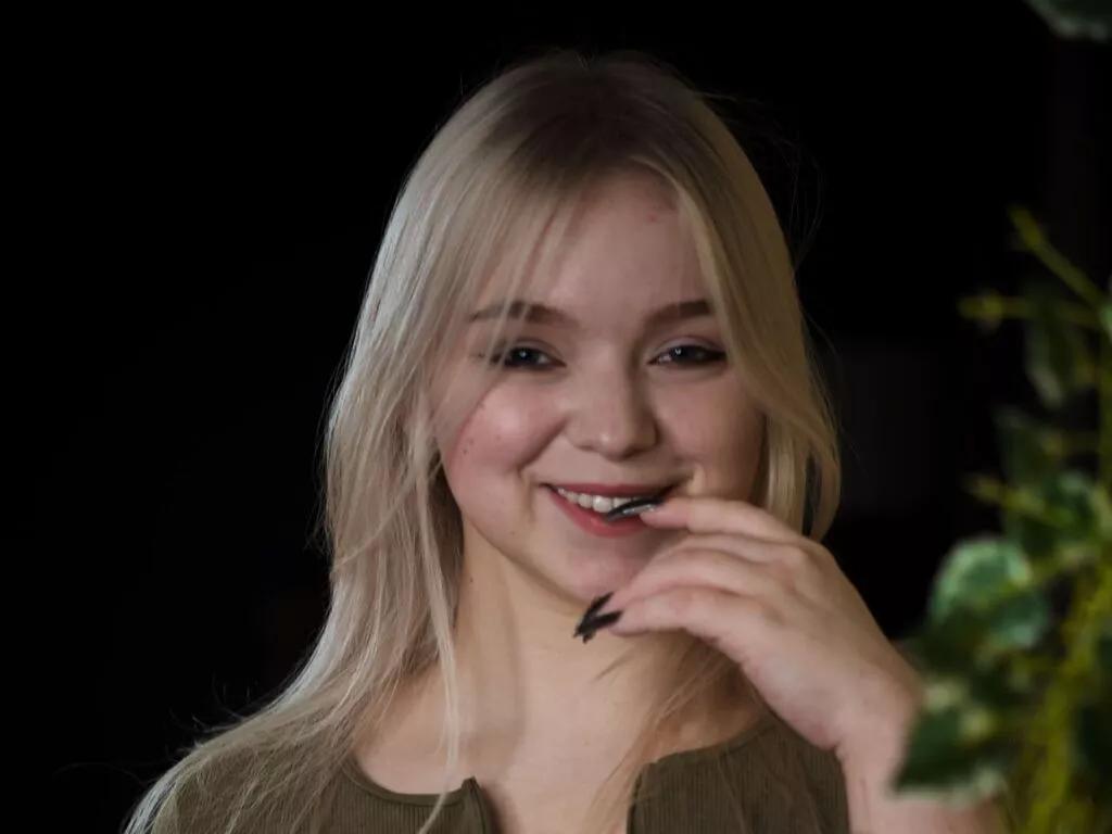 LizbethGodbold webcams show profile image 