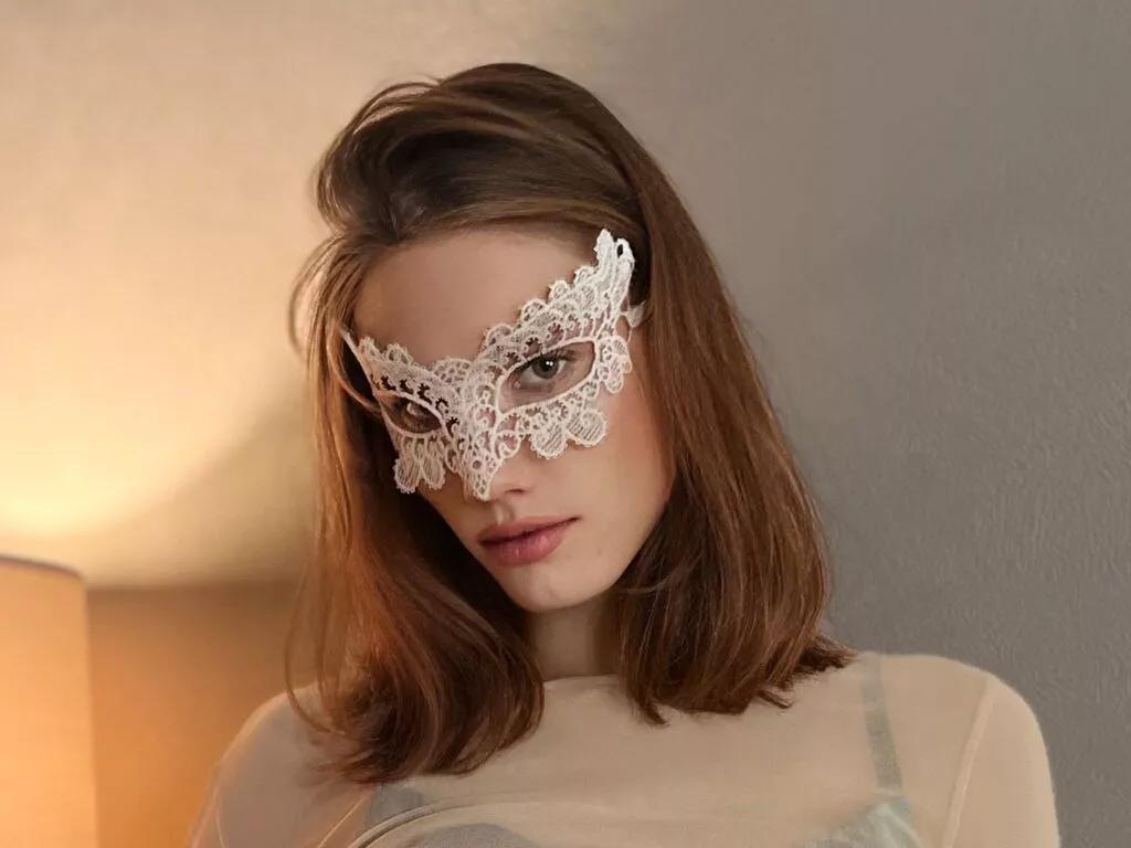 LunaJoyfull webcams show profile image 