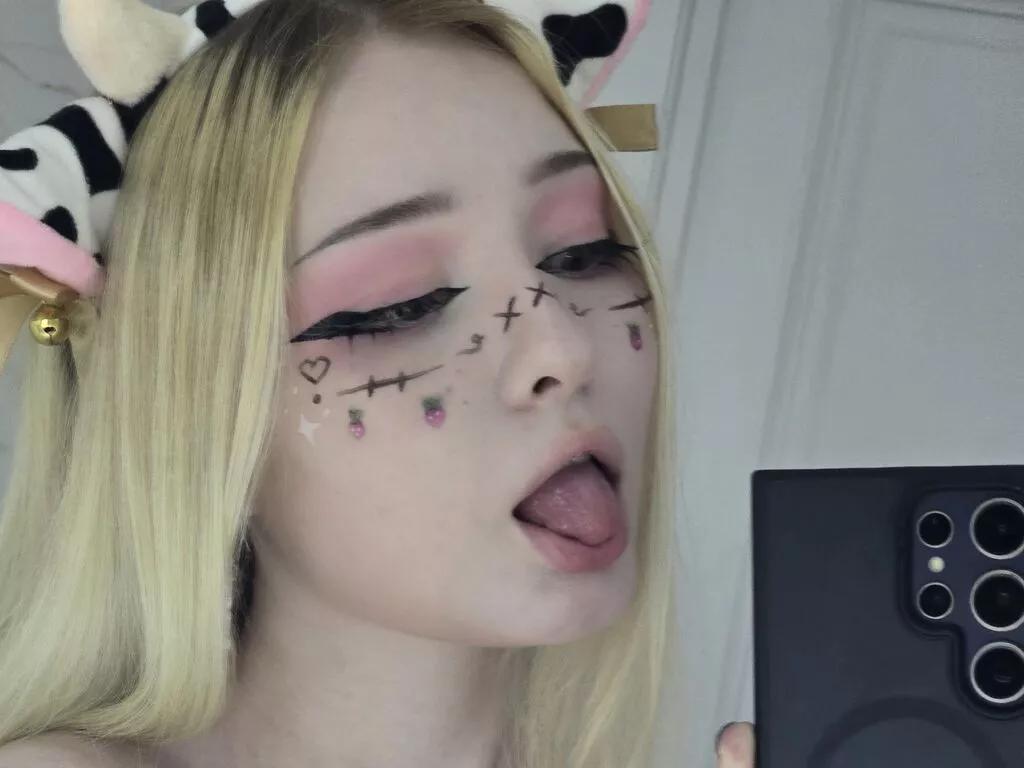 LynneAleck from LiveJasmin