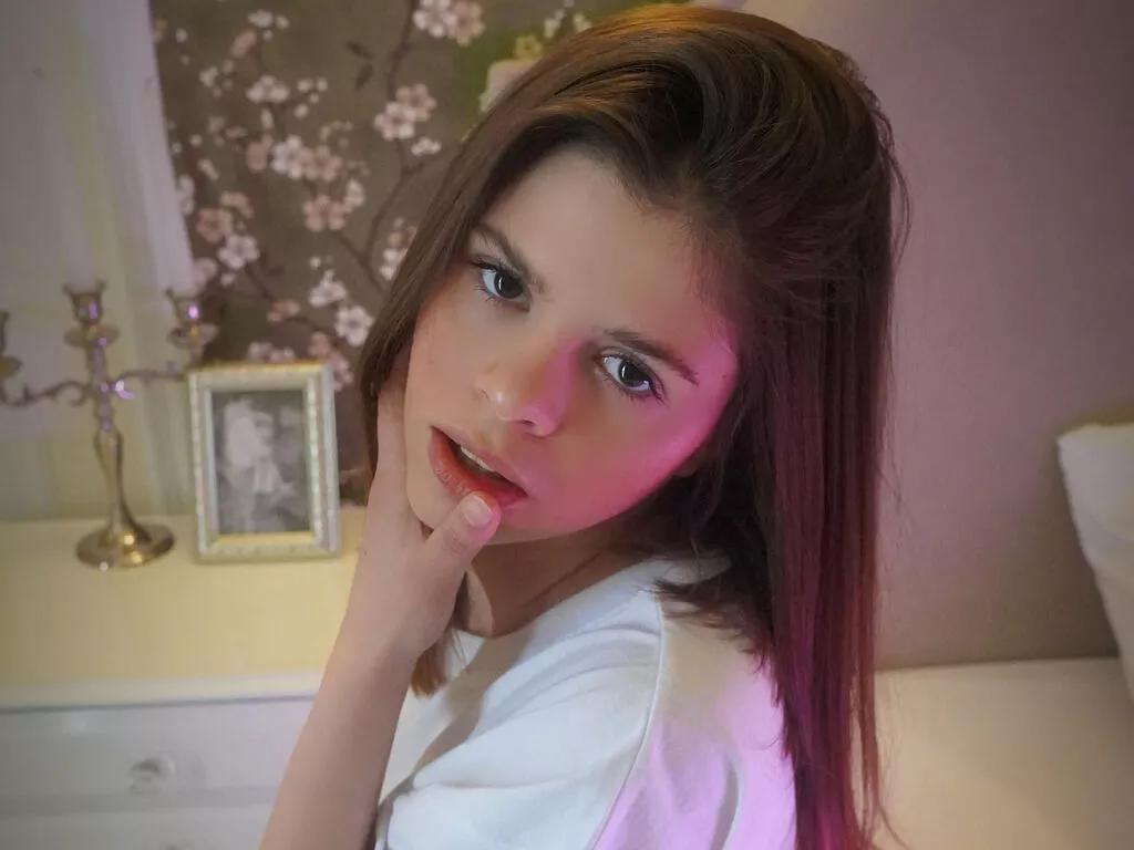 MaddyDoly webcams show profile image 