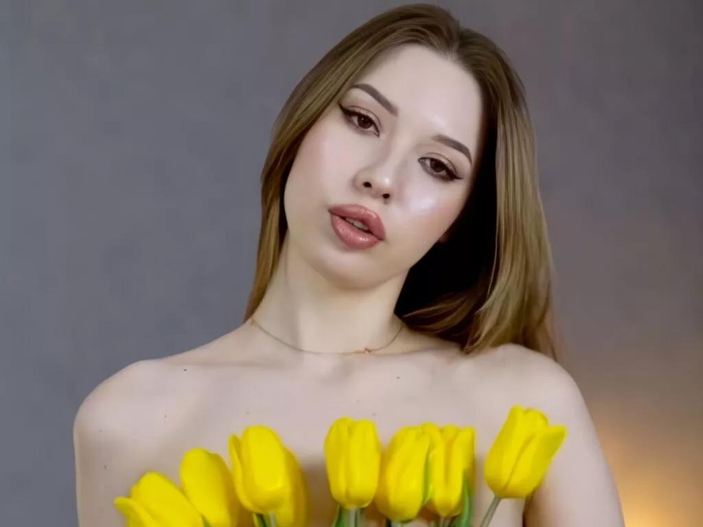 MaryZip webcams show profile image 