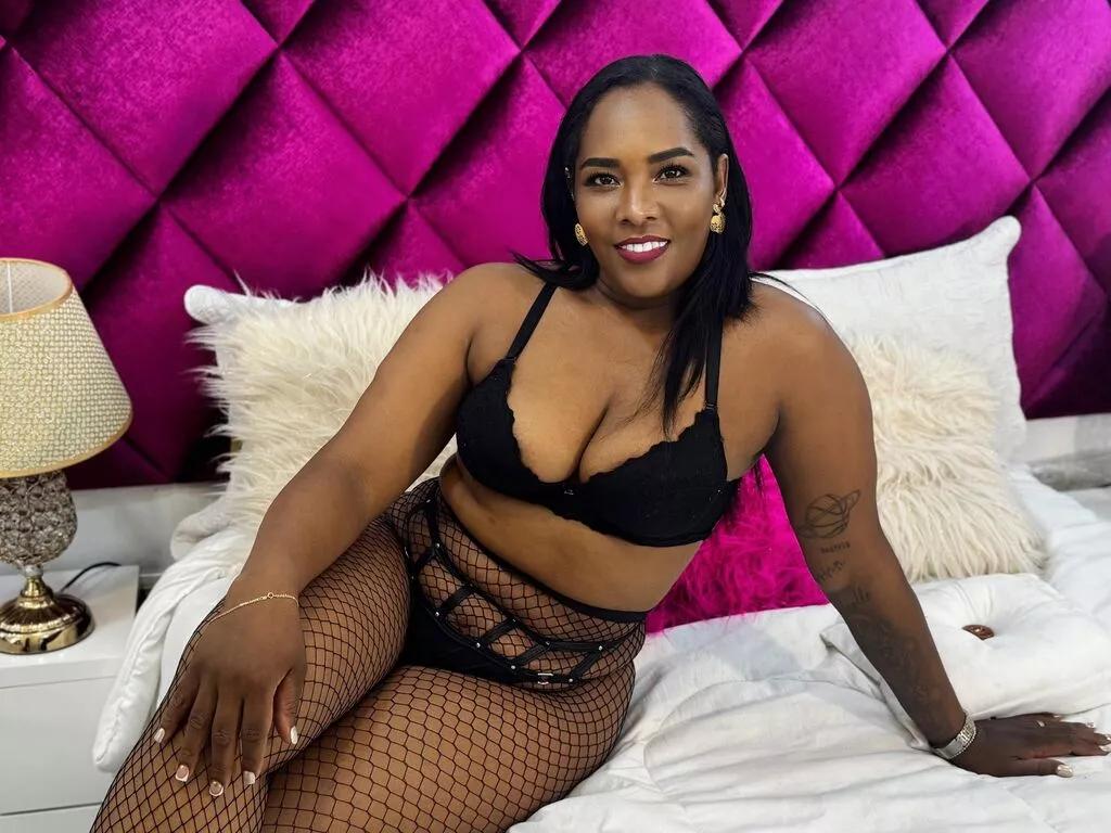 MeridaWatson webcams show profile image 