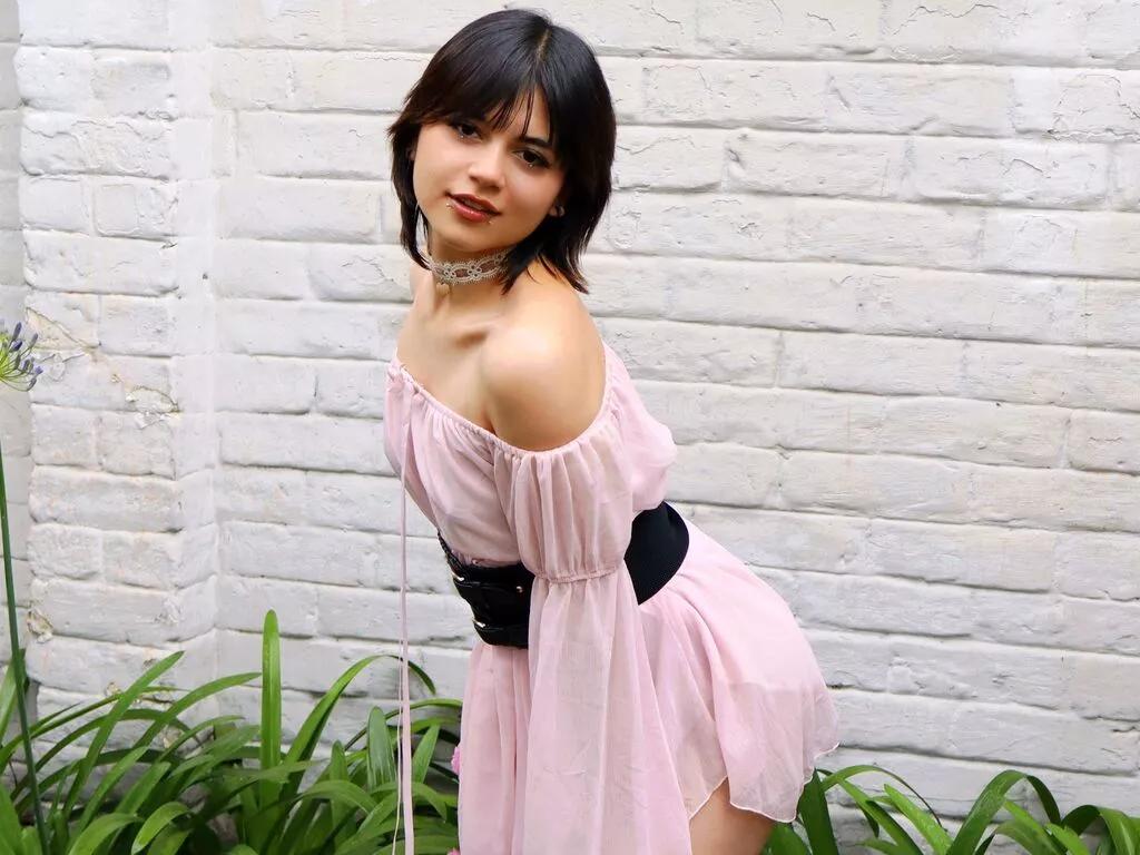 MilaBernal webcams show profile image 