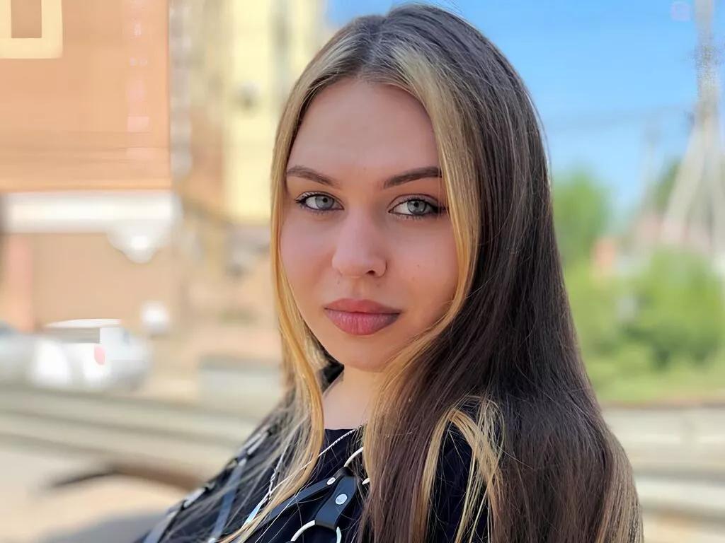 MilaPlus webcams show profile image 