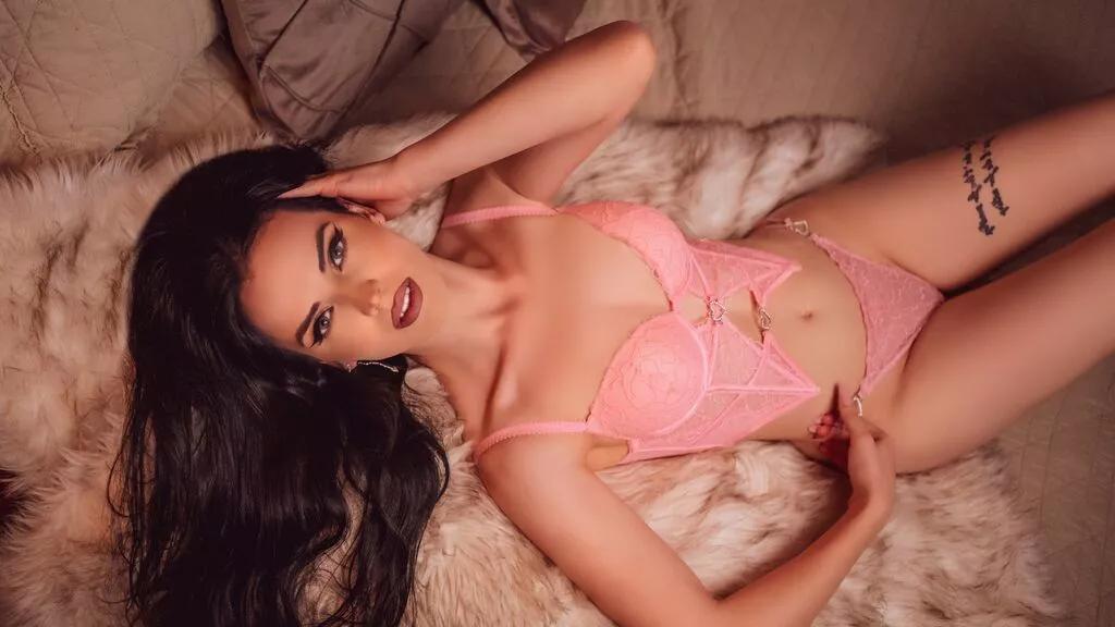 MollyBlink from LiveJasmin