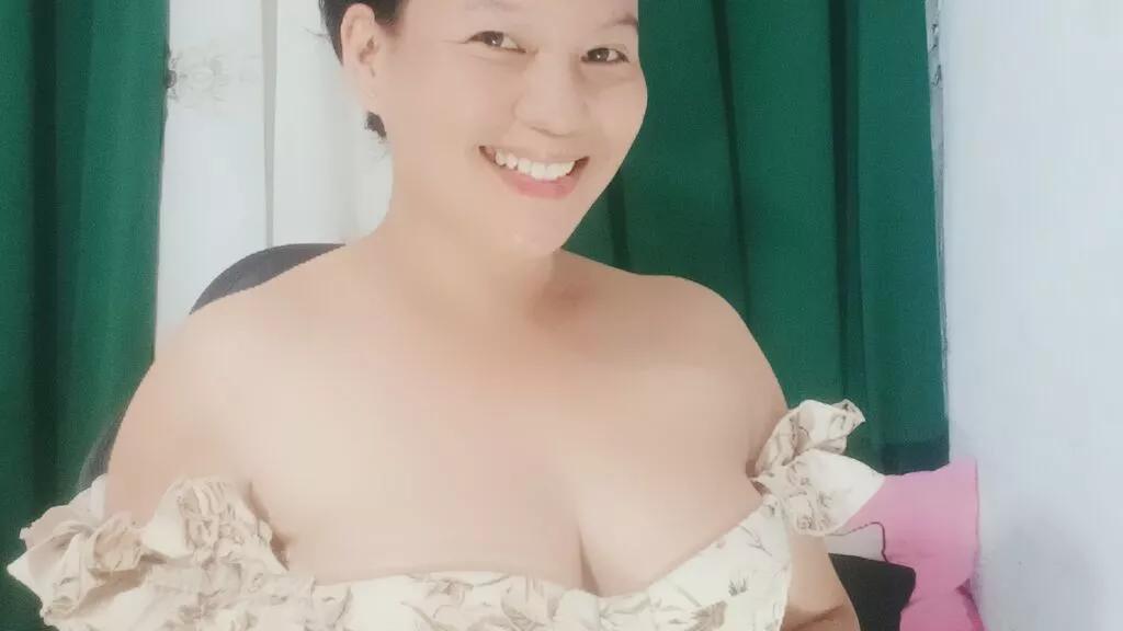 NessanDison from LiveJasmin