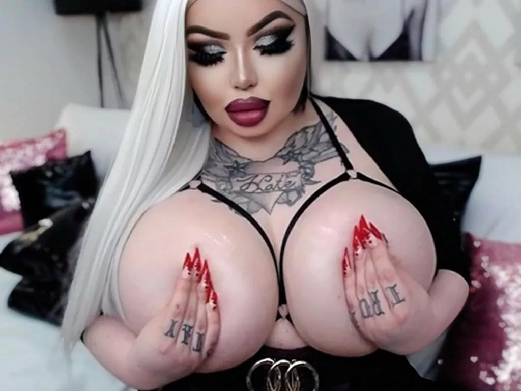 RebeccaRandall from LiveJasmin