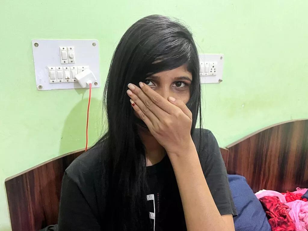 ShaliniShurbhi webcams show profile image 
