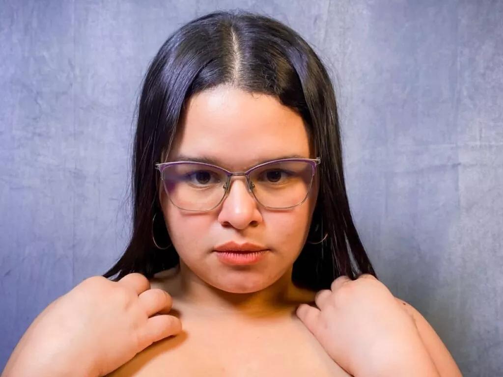 SharonWem webcams show profile image 