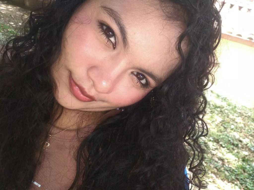 SophiaxGuzman webcams show profile image 