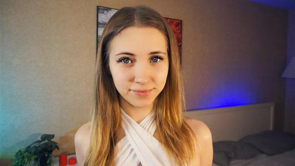 TateCreedon from LiveJasmin