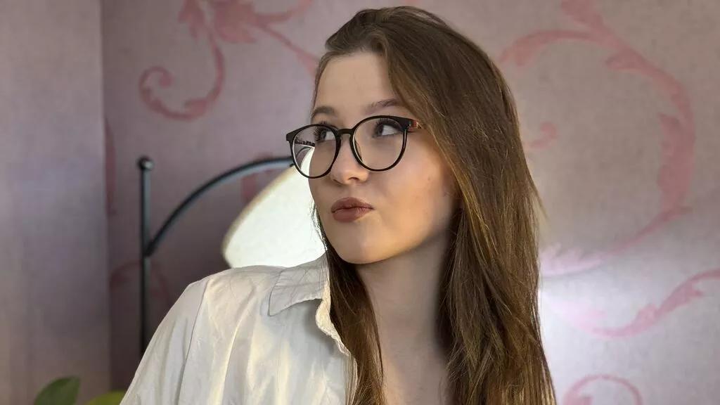 TateGaff from LiveJasmin