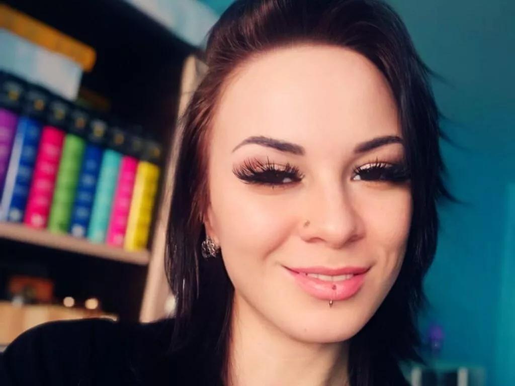 ZarahFrank webcams show profile image 