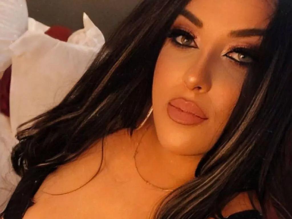 Zinaa webcams show profile image 