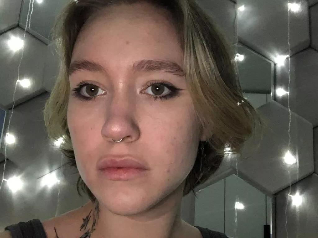 ZumyLim webcams show profile image 