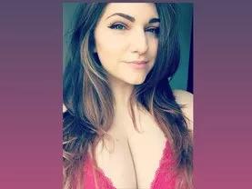34HHGamerGirlHannah webcams show profile image 