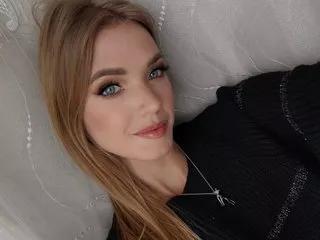 Alyonaqueenn webcams show profile image 
