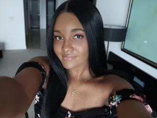CaramelDoll18 from Streamate