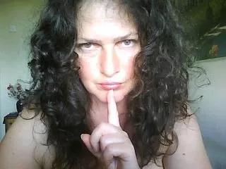 Cougarcofee33 webcams show profile image 