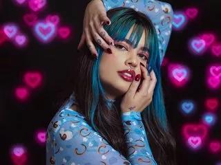 MaddyeWaves from Streamate