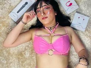 SaraMartini22 from Streamate