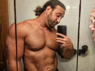 StraightMuscleShowoffNY webcams show profile image 