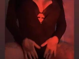 Tillyyy_x from Streamate
