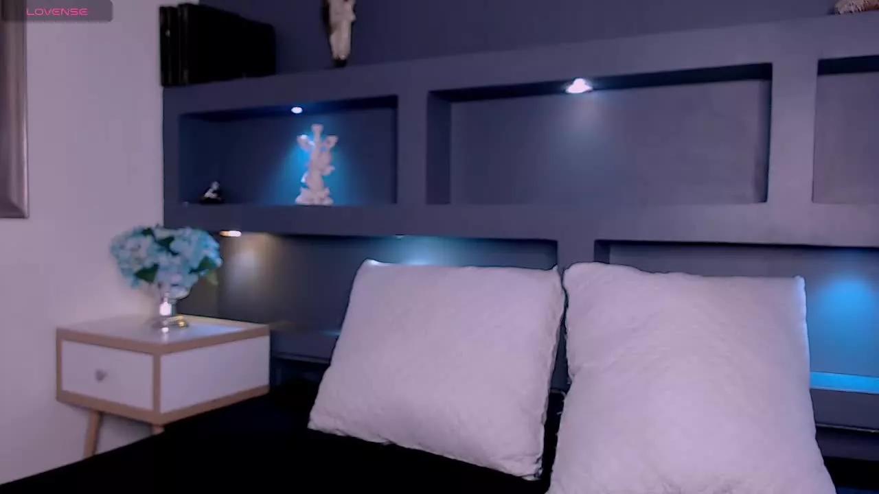 AgattaVelez from Streamray