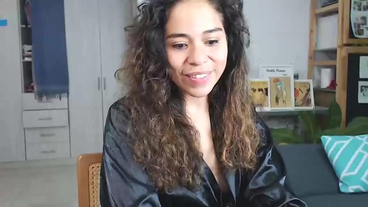 Annekamy from Streamray