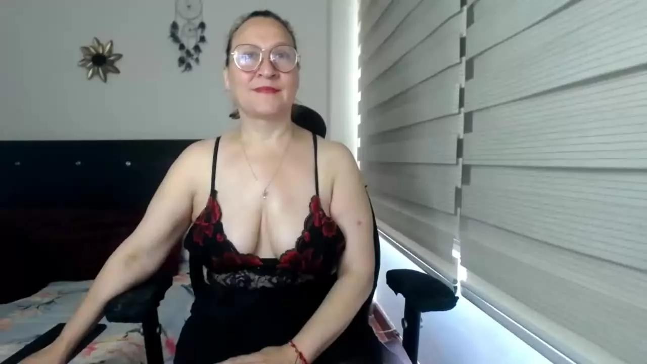Anya_Green from Streamray