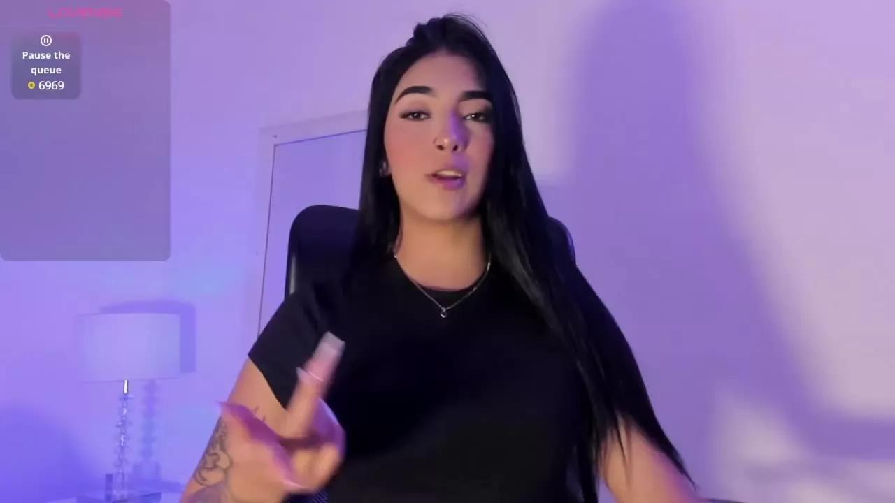 AriRobertt from Streamray
