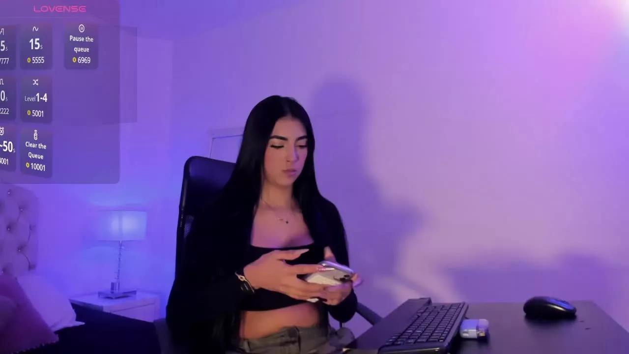 AriRobertt from Streamray