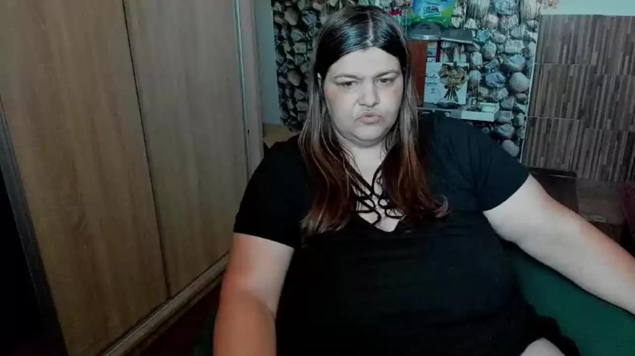 Boommbi69 webcams show profile image 