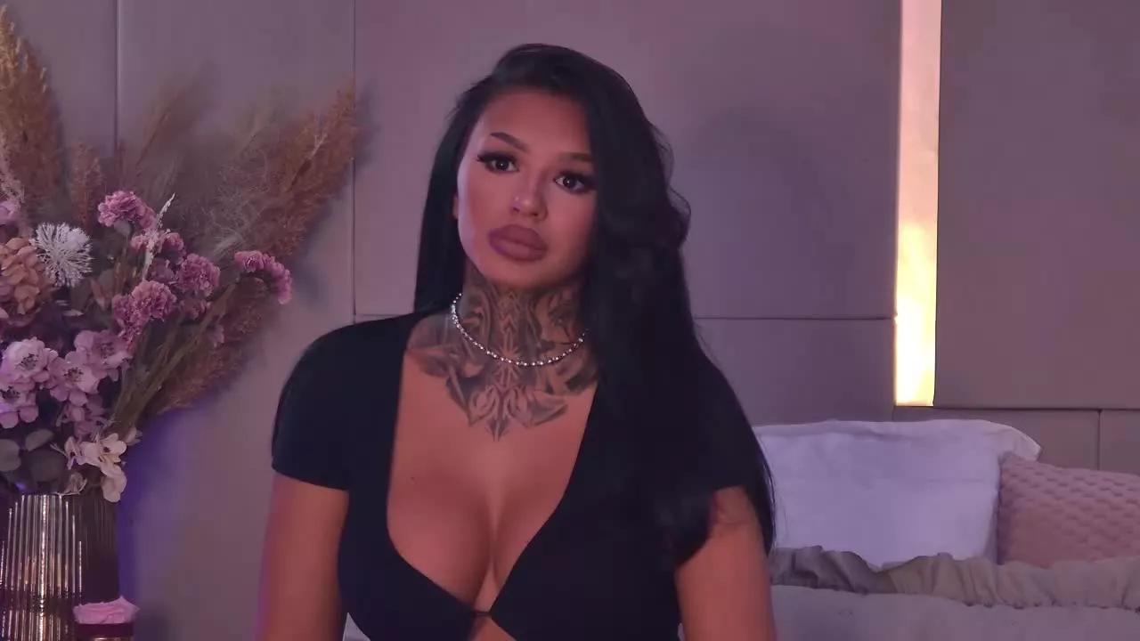 CherrieMadison webcams show profile image 